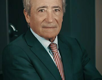 Dr.Ant nio Fernando Guimar es Pinheiro - Advogado VHC Law